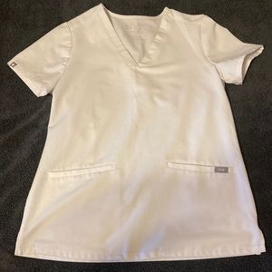 White Figs Scrub Top & Bottom